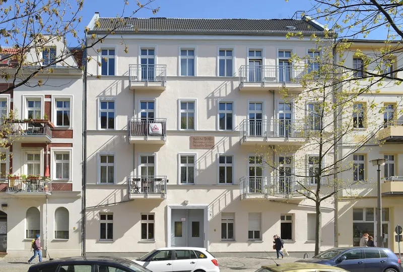 Ideale Wohnung für Altbau-Liebhaber — photo 1